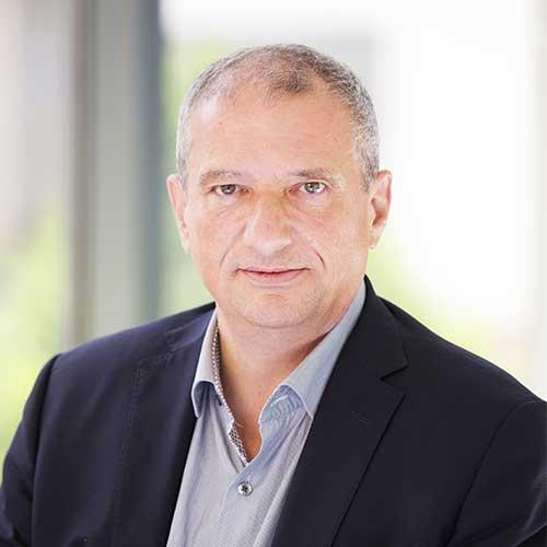 Pierre Brochen-Demasi devient Directeur de l’Innovation et de la Stratégie Sociale de Biocoop Pierre Brochen-Demasi devient Directeur de l’Innovation et de la Stratégie Sociale de Biocoop